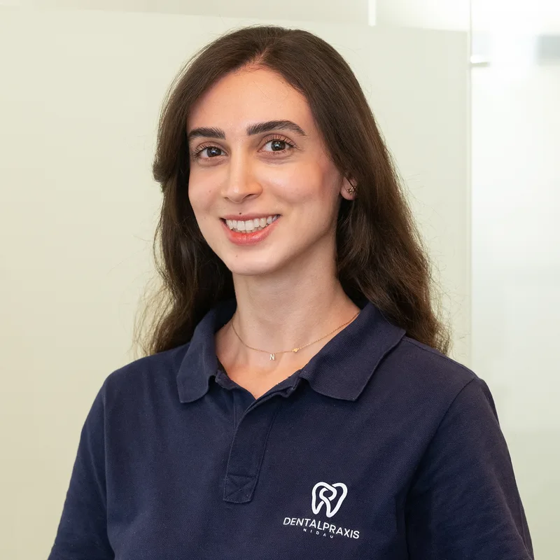 Niloofar Parziale